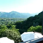 Vila Charming In With Enclosed Garden And Fireplace Barga