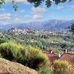Vila Charming In With Enclosed Garden And Fireplace Barga